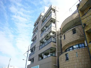 ラシーヌ山坂【4階】の外観
