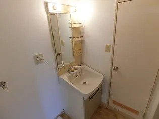 フローラル木花台1棟【2階】の内装