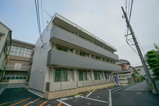 ルミエール西川原【3階】の外観