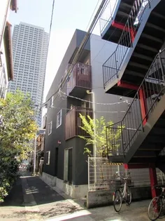 b CASA月島【2階】の外観