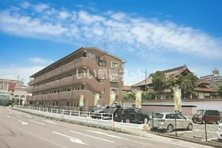 さくらマンションの画像