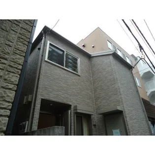 東京都港区東麻布2【アパート】の外観