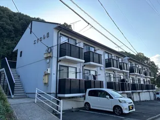 エクセルB【1階】の外観