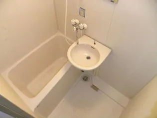 エレメント神宮【5階】の風呂