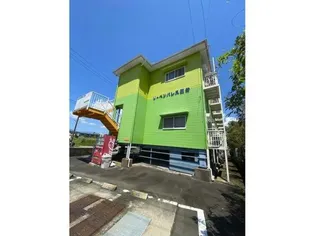 鹿児島県霧島市国分中央1【アパート】の外観