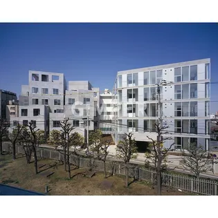 Treform【3階】の外観