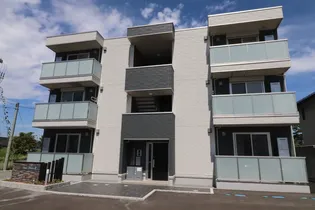 シュールメゾンⅡの画像