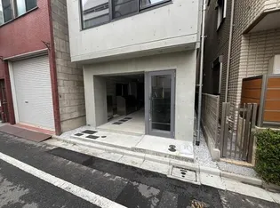 DECOR RESIDENCE 田原町の外観