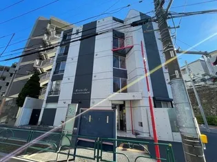 東京都中野区松が丘1【マンション】の外観