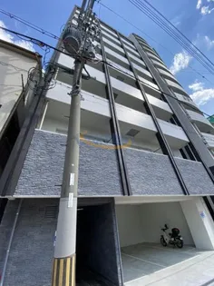 エストゥルースプラス大阪福島【3階】の外観