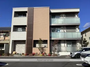 シャーメゾン奥平【1階】の外観