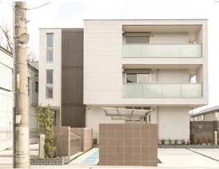 クラウド ナイン【1階】の外観