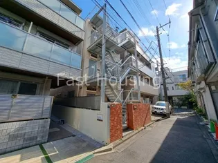 東京都新宿区高田馬場3【マンション】の外観
