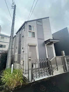 東京都世田谷区上祖師谷4【一戸建】の外観