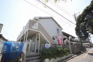 ファミーユ清水の画像