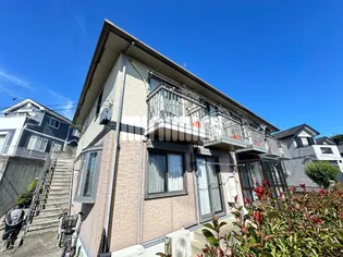 ソシア横浜【2階】の外観