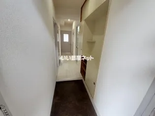 ルーチェSAKAE【1階】の玄関