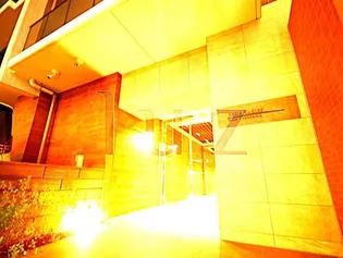 ベルラディエ新横浜【4階】の外観