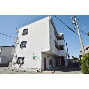 エブリークレハI【3階】の外観