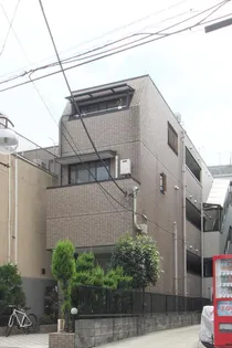 ソフィア薬師【2階】の外観