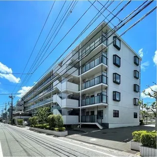 ファミール東川口【5階】の外観