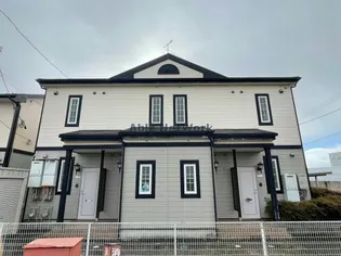 ファミールヤマモト A【1階】の外観