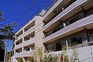 レジデンス代々木公園【3階】の外観