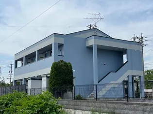 リバティ コートの画像