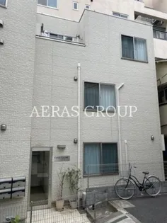 カーサ・コリーヌ【1階】の外観