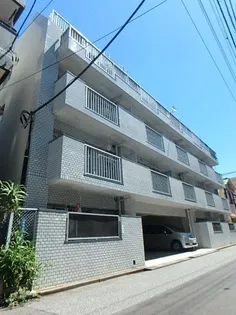 メイプル森戸【4階】の外観