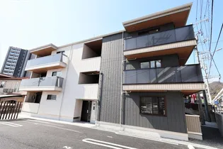 広島県広島市東区中山南1【アパート】の外観