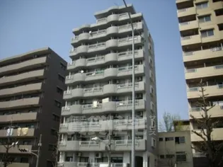 パリーマンション【8階】の外観