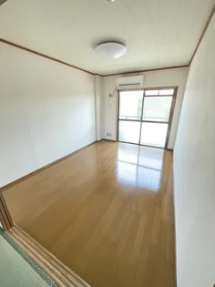 グレースコート協和【3階】の居間