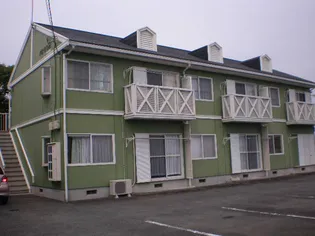 静岡県駿東郡長泉町下長窪【アパート】の外観