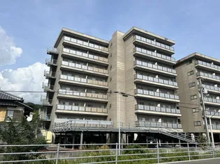 高知県高知市朝倉丙【マンション】の外観
