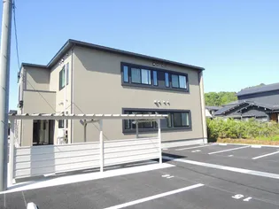 ヴェルデ小坂町【1階】の外観