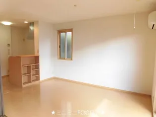 鹿児島県姶良市宮島町【アパート】の外観