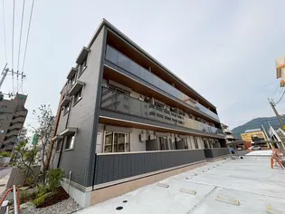 プラトーハウス【1階】の外観