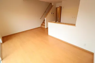 サンメゾン東北町【1階】の居間