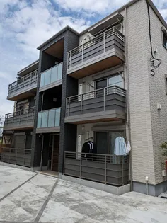 MAISON DE LUEURの画像