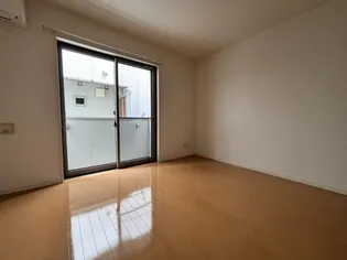 クレフラスト愛宕橋B【1階】の居間