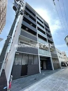 カウニスルーチェの画像