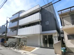 AQUA COURTII【3階】の外観