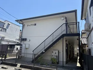 ティアラ藤の画像