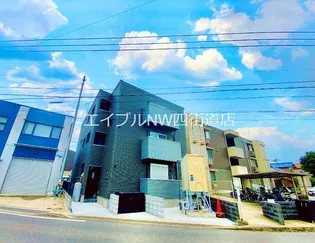 千葉県四街道市四街道3【アパート】の外観