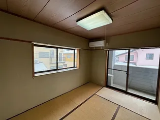 ドゥザーブル【2階】の内装