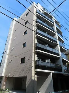 フレシア中目黒【3階】の外観