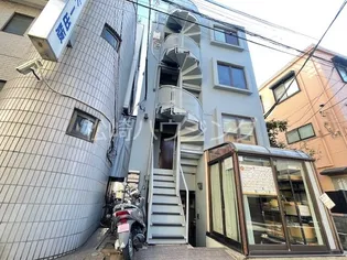 Le・STAGE新井134【3階】の外観