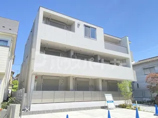 ラ・メゾン・メイト五番館【3階】の外観