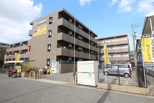 グレープマンション【3階】の外観